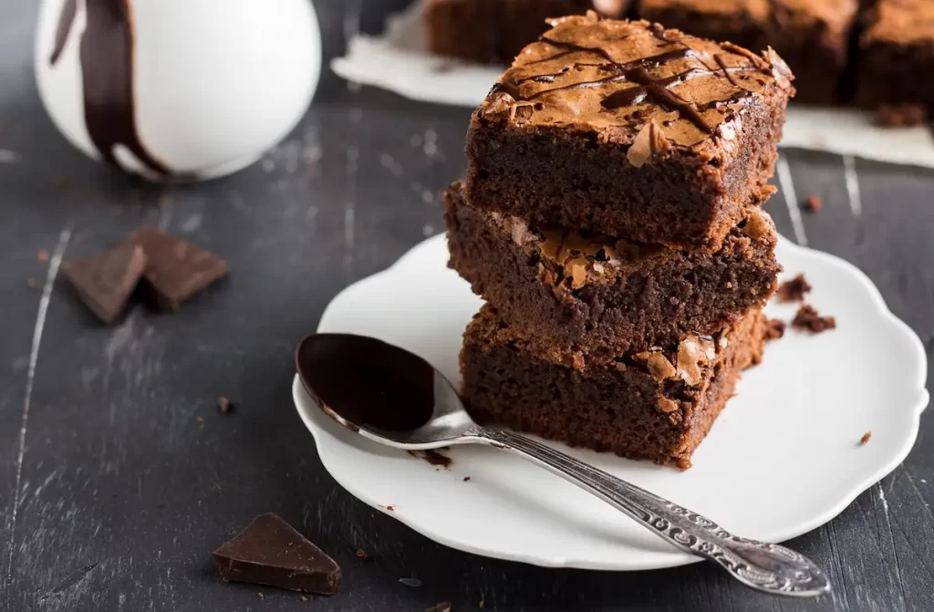Qual a Diferença entre um Petit Gâteau e um Brownie? Qual a Diferença entre um Petit Gâteau e um Brownie?